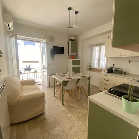 Soverhouse A Apartamento Soverato Marina