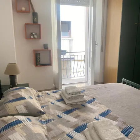 Soverhouse A Daire Soverato Marina